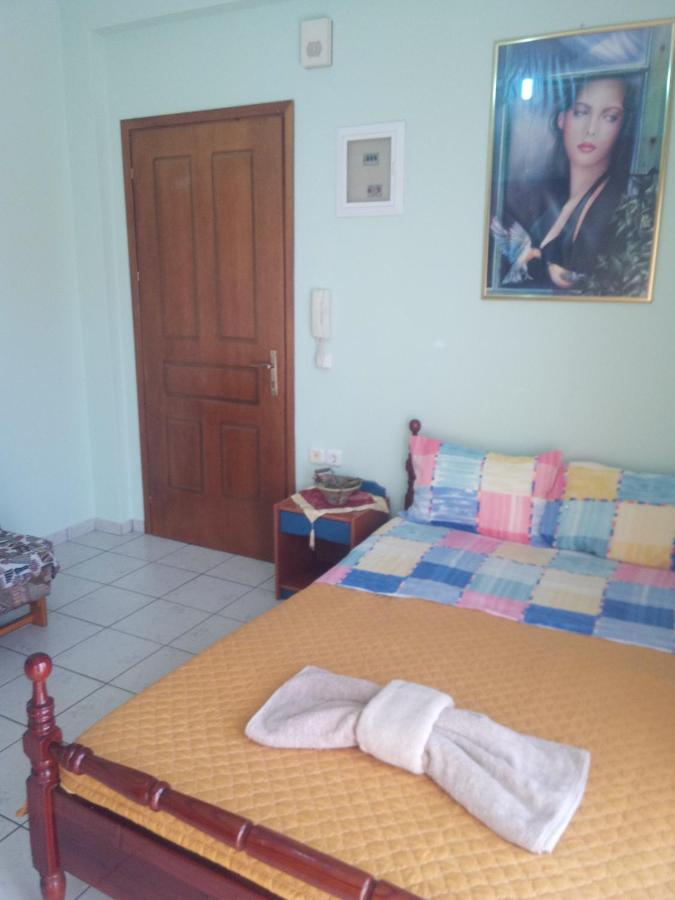Lampros Studio Kalambaka Extérieur photo
